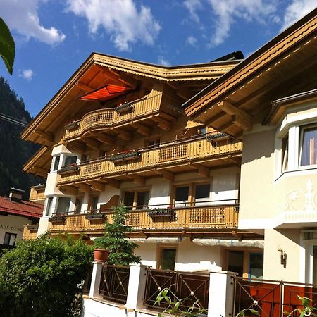 Apart Austria Aparthotel Mayrhofen Exteriör bild